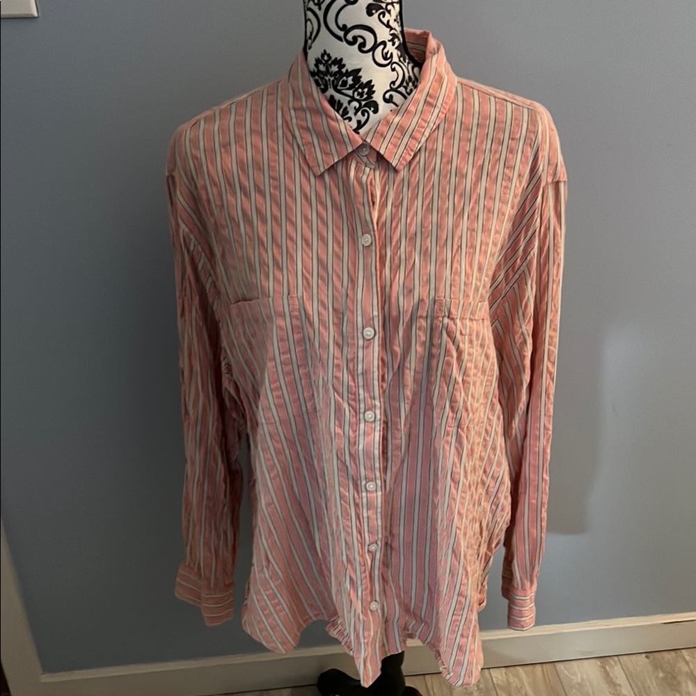Aerie Pink and White Casual Button Down Shirt with Airy Fabric